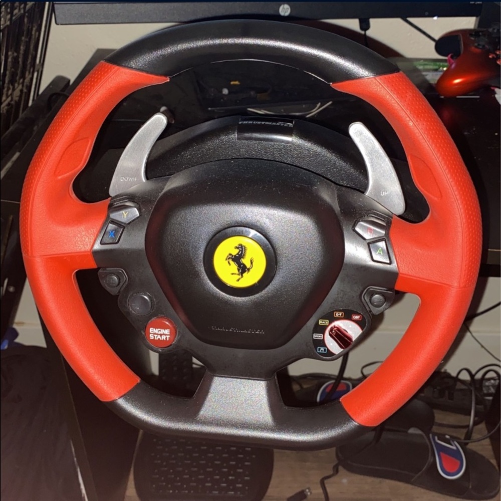 Ferrari racing steering wheel (xbox only)